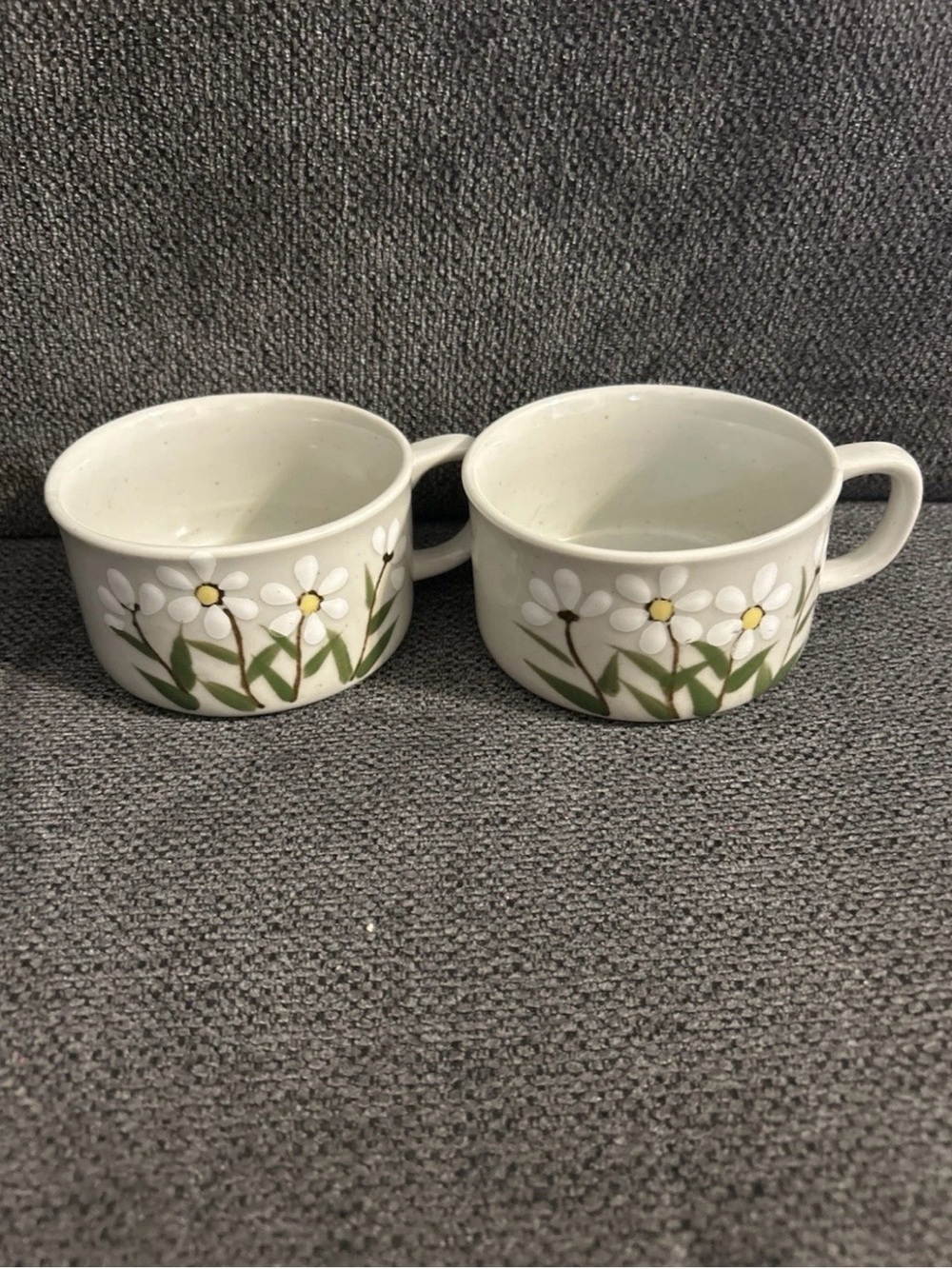 White Ceramic Hand Painted Daisy Soup Mugs with Green Leaves - Set of 2